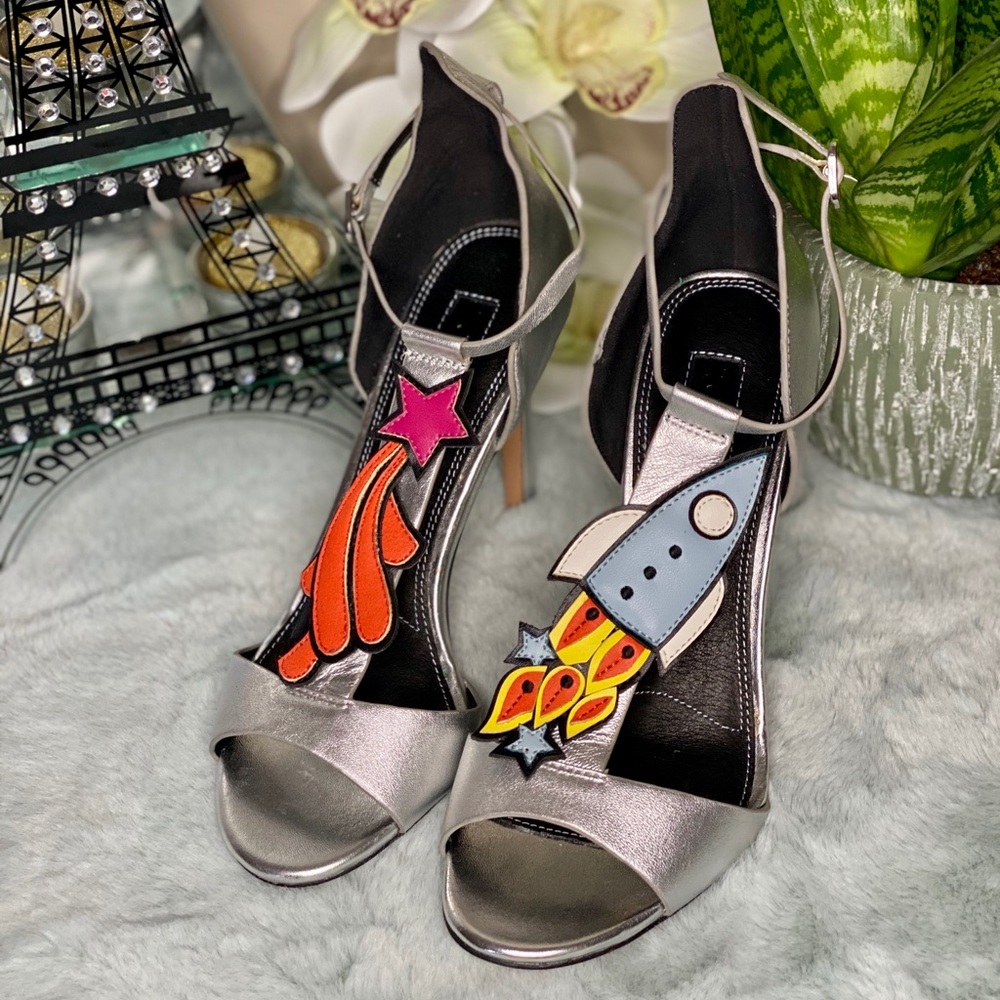TOPSHOP ROCKET EMBELLISHED SILVER SANDALS